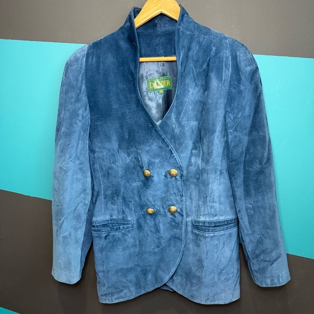 Danier women Blue Suede Blazer and Skirt set size 8 - Picture 3 of 15